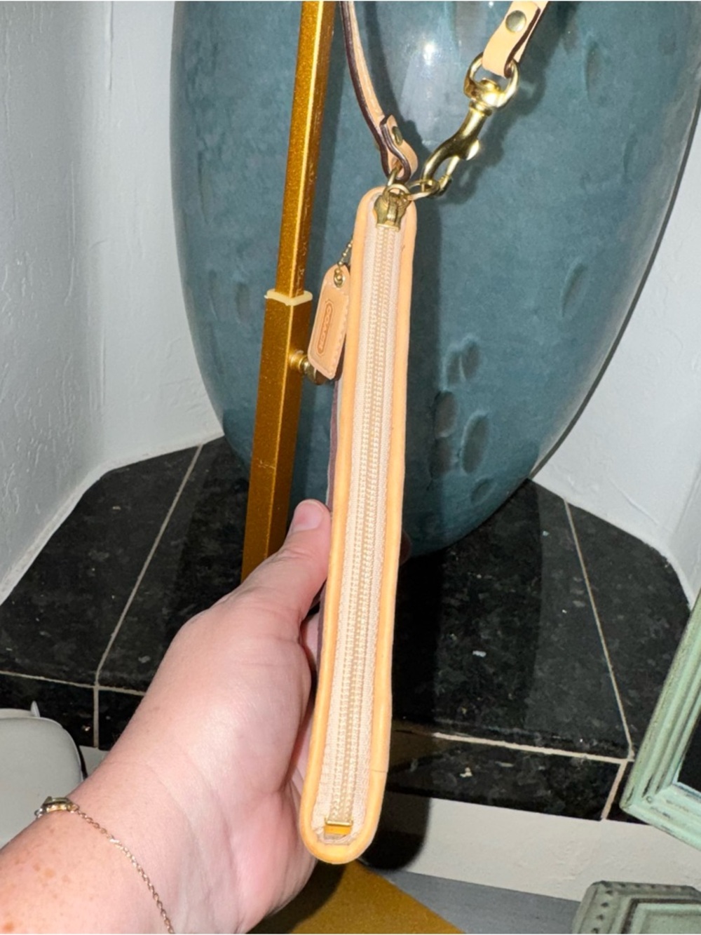 Coach Y2K Legacy Stripe Wristlet with Key Charm 8” x 4” - EUC - Picture 12 of 16